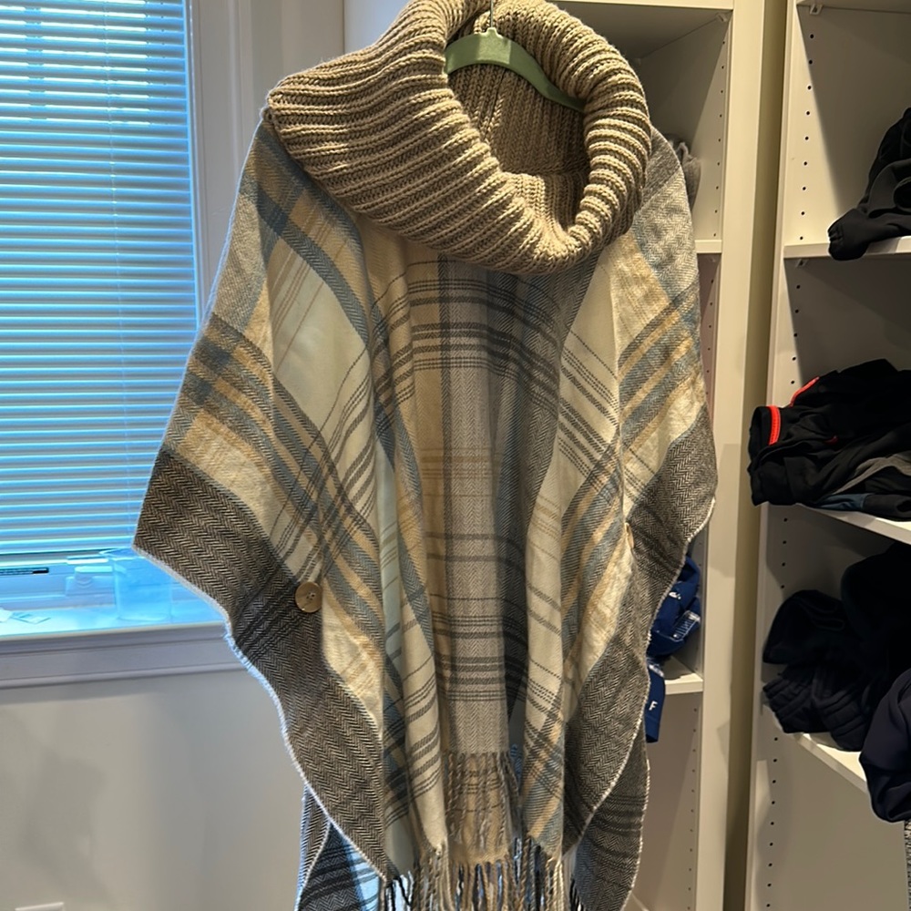 Johnston & Murphy Women's Cowl Neck Poncho, Color plaid Multi, One size